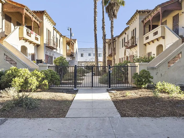 4172 Leimert Blvd #3/4A — Photo 19