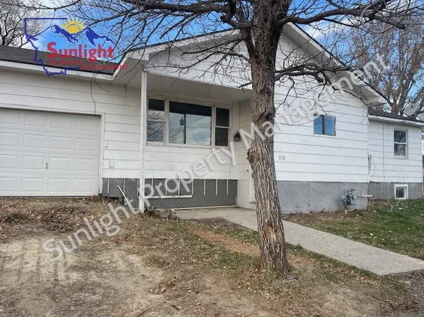 310 N Main St, Joliet, MT 59041