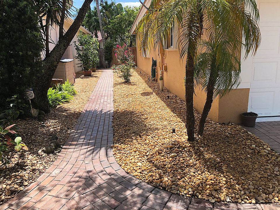 2nd image of 4642 NW 58th Ave