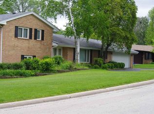 2208 Jonquil Pl, Rockford, IL 61107