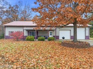 2435 Pea Ridge Rd, Centertown, MO 65023