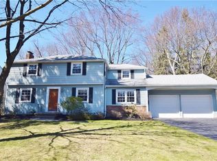 2609 Oakview Dr, Rochester, NY 14617