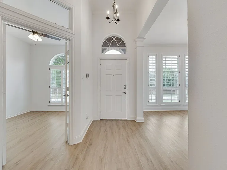 4008 Daden Oaks Dr — Photo 3