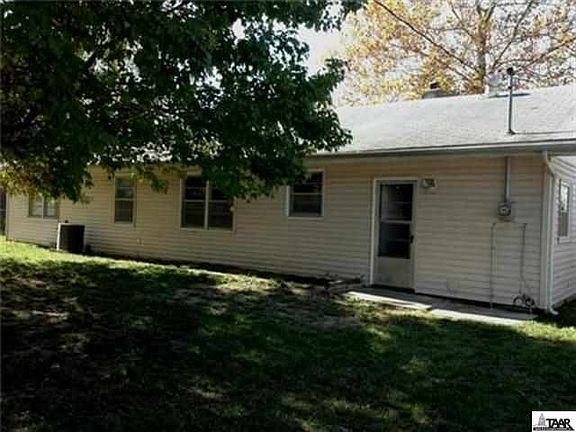 2nd image of 2121 S 49th St