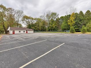 836 Macopin Rd, West Milford, NJ 07480