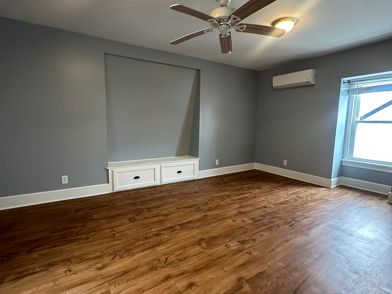 3 bed, 1600 sqft, $1,295 — Photo 4