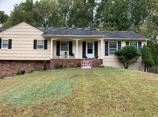 6 Richlyn Ct, Morristown, NJ 07960