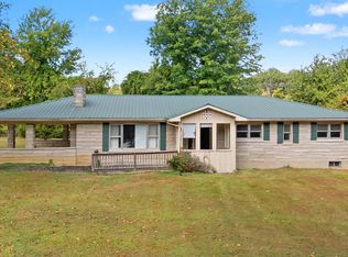 190 Treeline Dr, Berea, KY 40403