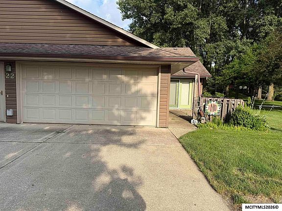 3rd image of 380 S Yorktown Pike Unit 22
