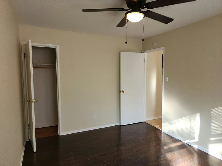 2526 Gravois Rd #C — Photo 7
