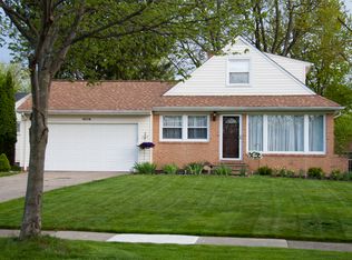 4986 N Sedgewick Rd, Lyndhurst, OH 44124