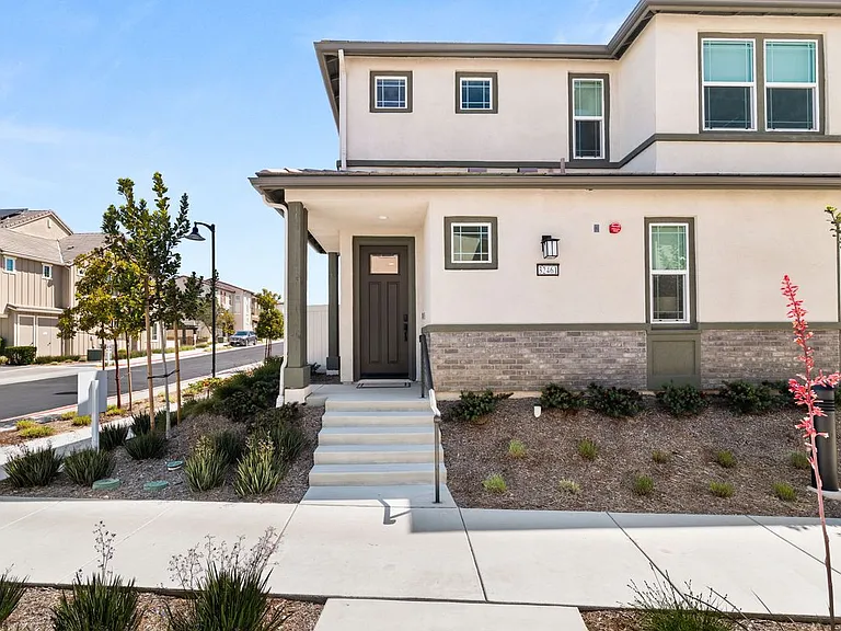 32461 Brunello Way — Photo 1