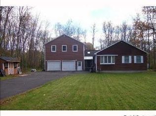9100 Arthur Jenkins Rd, Canastota, NY 13032