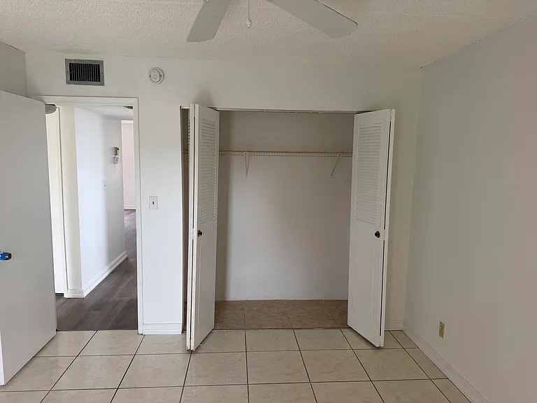 700 Village Green Ct #101 — Photo 49