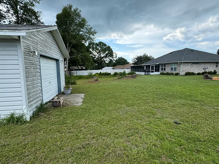346 SW Crest Gln — Photo 4