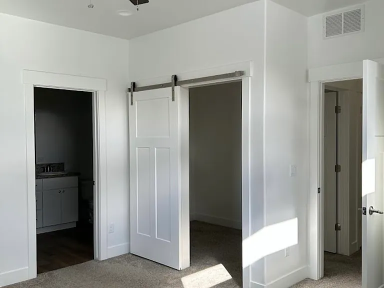 318 S 3 W — Photo 9