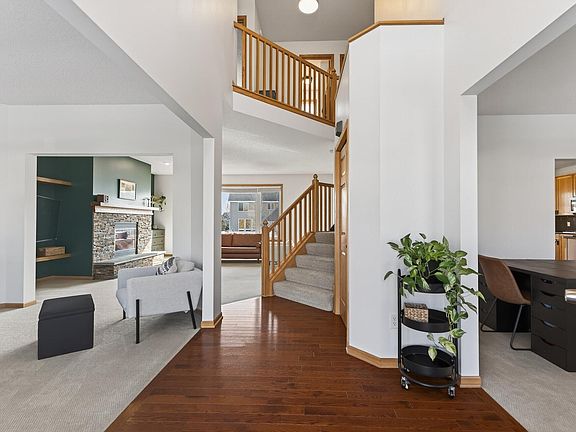 3rd image of 9465 Glacier Rd