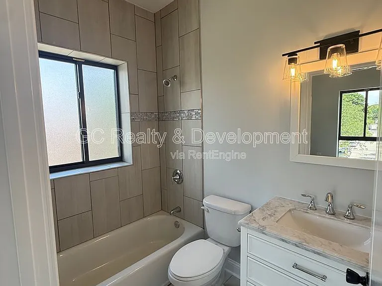 3437 S Morgan St #3W — Photo 10