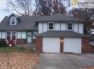 703 SW Murray Rd, Lees Summit, MO 64081