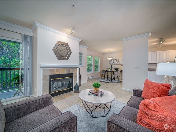 2nd image of 33020 10th Avenue SW #D302