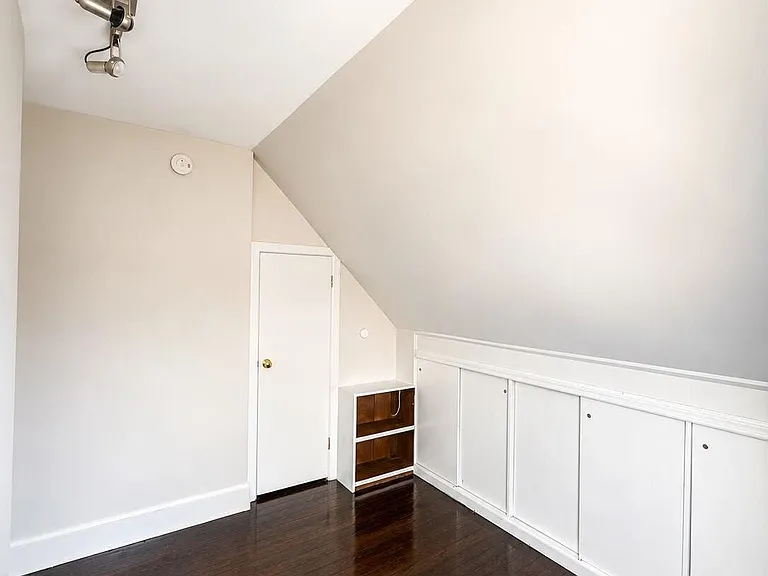 79 Division St S #3 — Photo 7