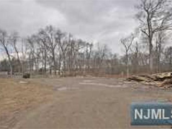 Separate Lot Included