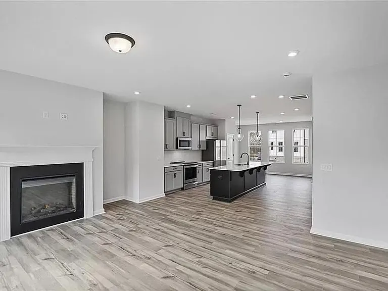 1212 Marlo Way #71 — Photo 7