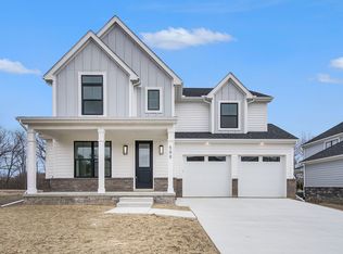 588 Downing St, Plymouth, MI 48170