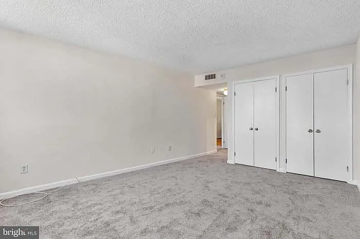 1101 S Arlington Ridge Rd #413 — Photo 9