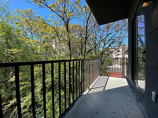 Rented by Reside New York | media 35