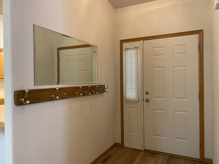 2325 Northbrook Dr — Photo 7
