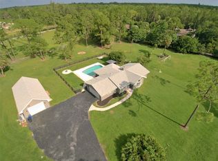 1897 Clydesdale Dr, Loxahatchee, FL 33470