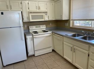 537 SW Market St, Lees Summit, MO 64063