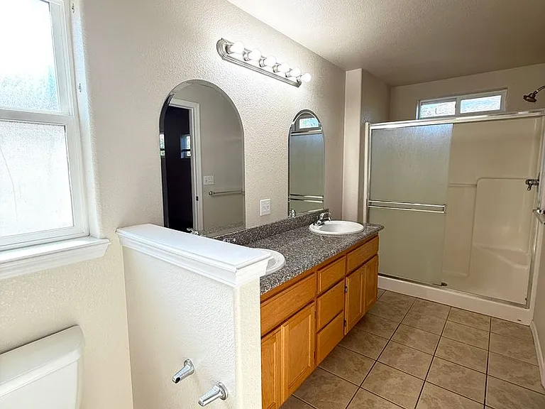 8276 Kestrel Way — Photo 17