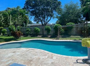 6820 Tradewind Way, Lake Worth, FL 33462