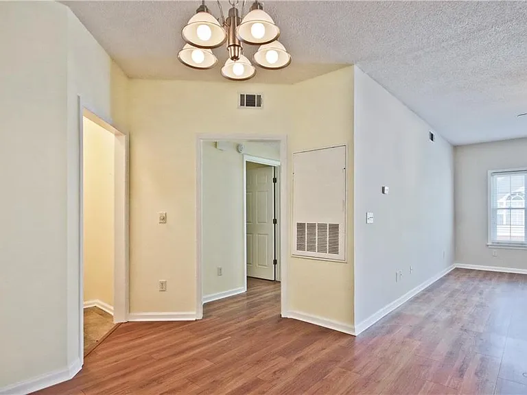 8102 Woodland Ln #8102 — Photo 11
