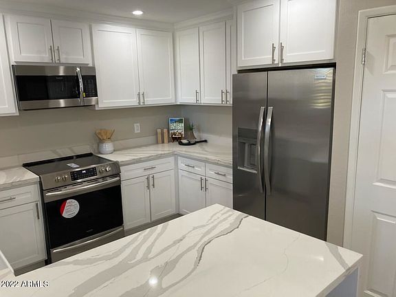 5th image of 12222 N Paradise Village Pkwy S APT 327