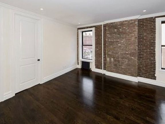5th image of 170 W 83rd St APT 5W