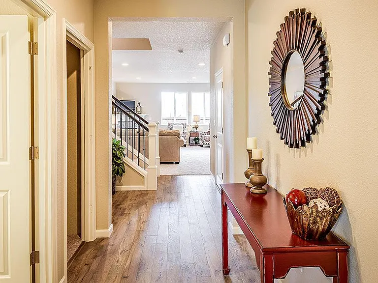 1 NW Antonio St — Photo 3