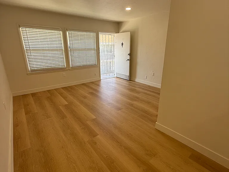 GC Properties — Photo 4