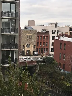 Rented by Abba Realty Associates INC | media 30