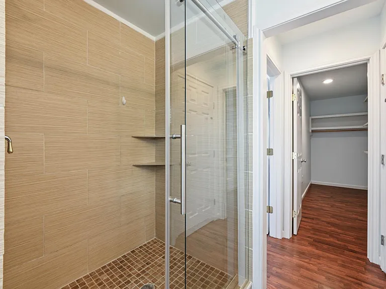 330 Howard Ln — Photo 21