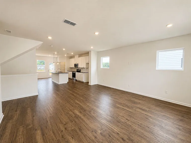 2837 Rosehall Way — Photo 10