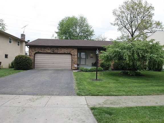 4th image of 4988 Tamarack Blvd
