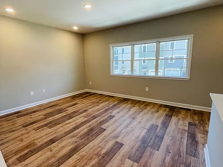 1376 Palomino Trl — Photo 4