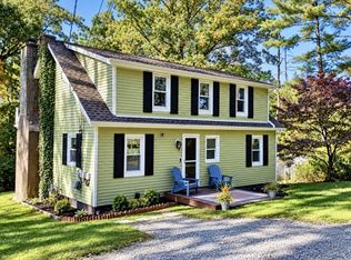 3 Crystal Springs Rd, Hamburg, NJ 07419