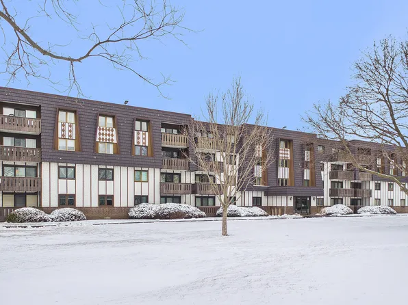 13000 W Heiden Cir Unit 3105, Lake Bluff, IL 60044