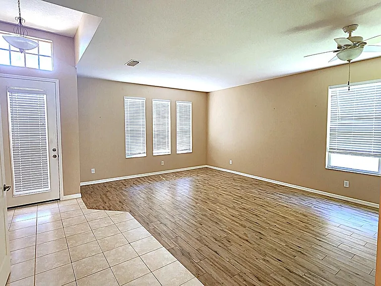 3050 Purple Martin Ln — Photo 2