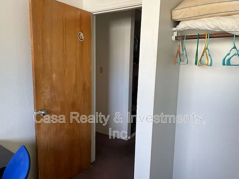 2132 Roosevelt Ave #2-7 — Photo 6