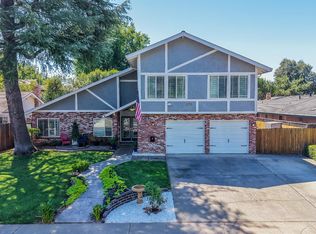 9776 Mira Del Rio Dr, Sacramento, CA 95827